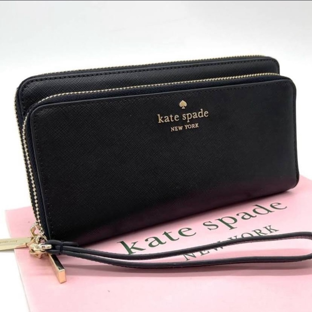 NWOT Kate spade Staci large wristlet